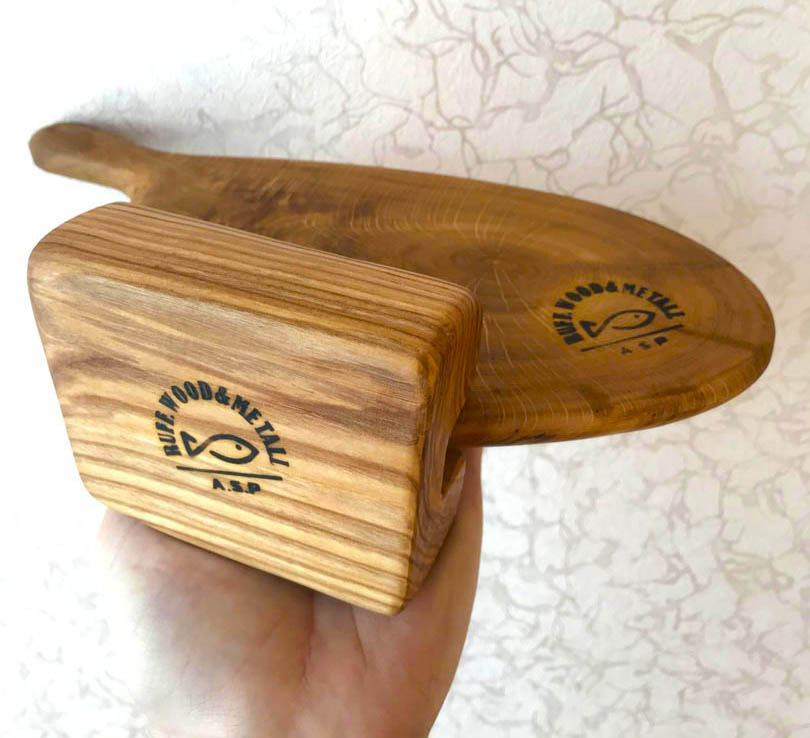 Отжиг клеймом по дереву