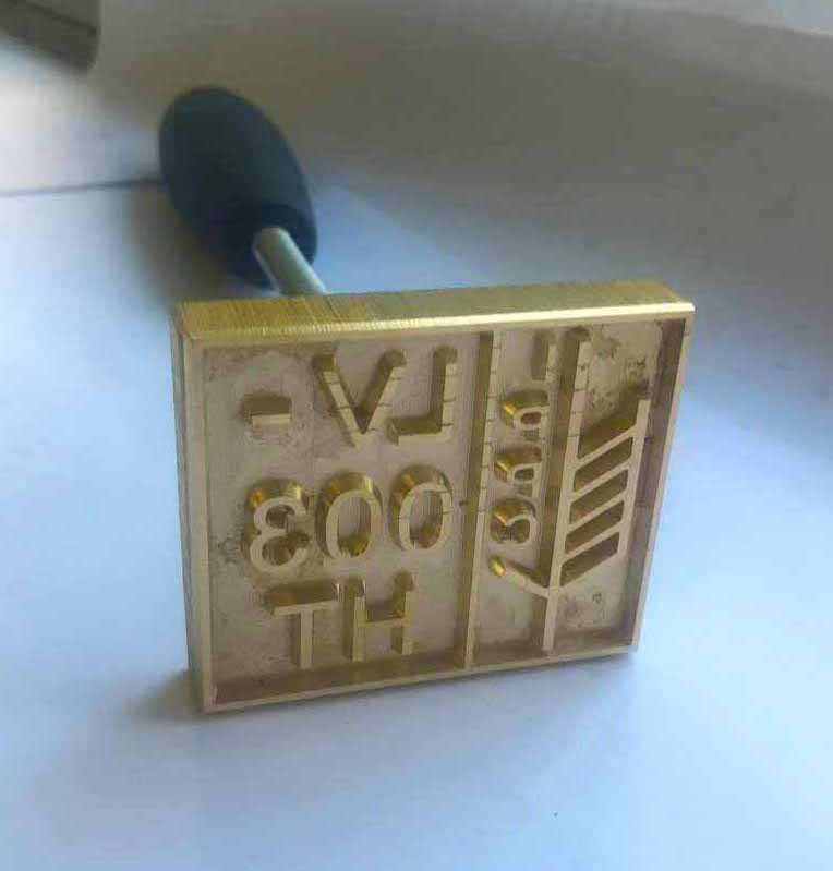 Клеймо для поддонов фитосанитарное фото квадратное